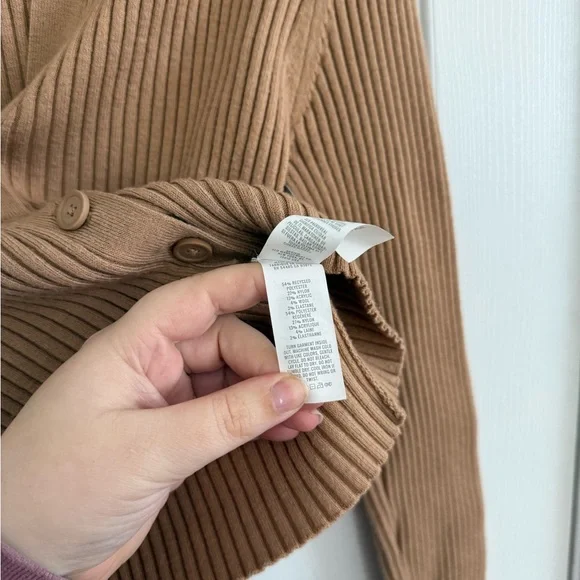 Aerie Ribbed Button-Up Knit Top Camel Tan NWOT - Picture 6 of 6